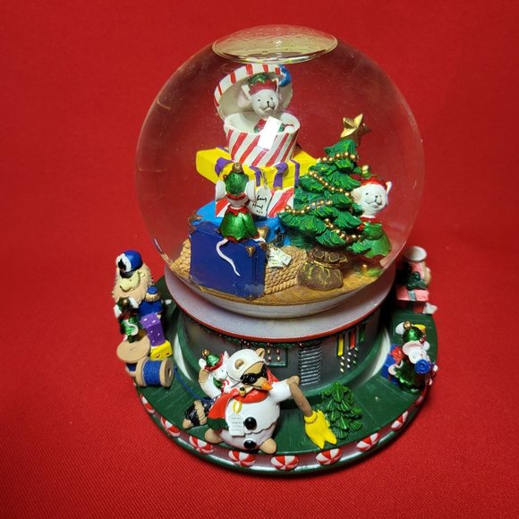 Revolving Musical Waterglobe Home for the Holidays 1999 - Picture 12 of 12